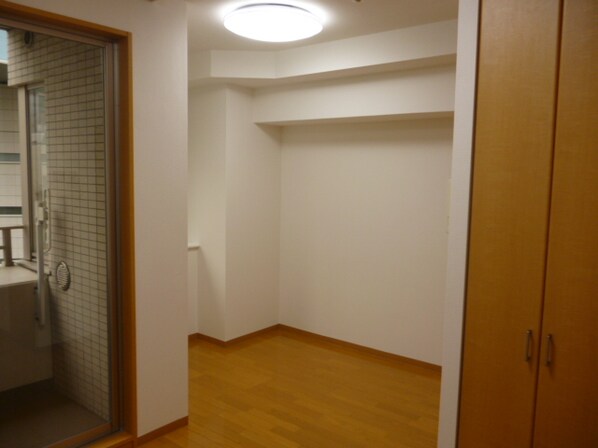 コンフォリア芝公園の物件内観写真